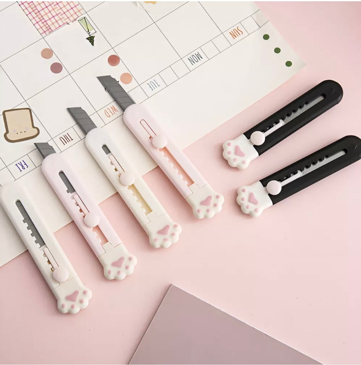 Mini Cat Claw Utility Knife – Cute, Compact, Precision Cutter