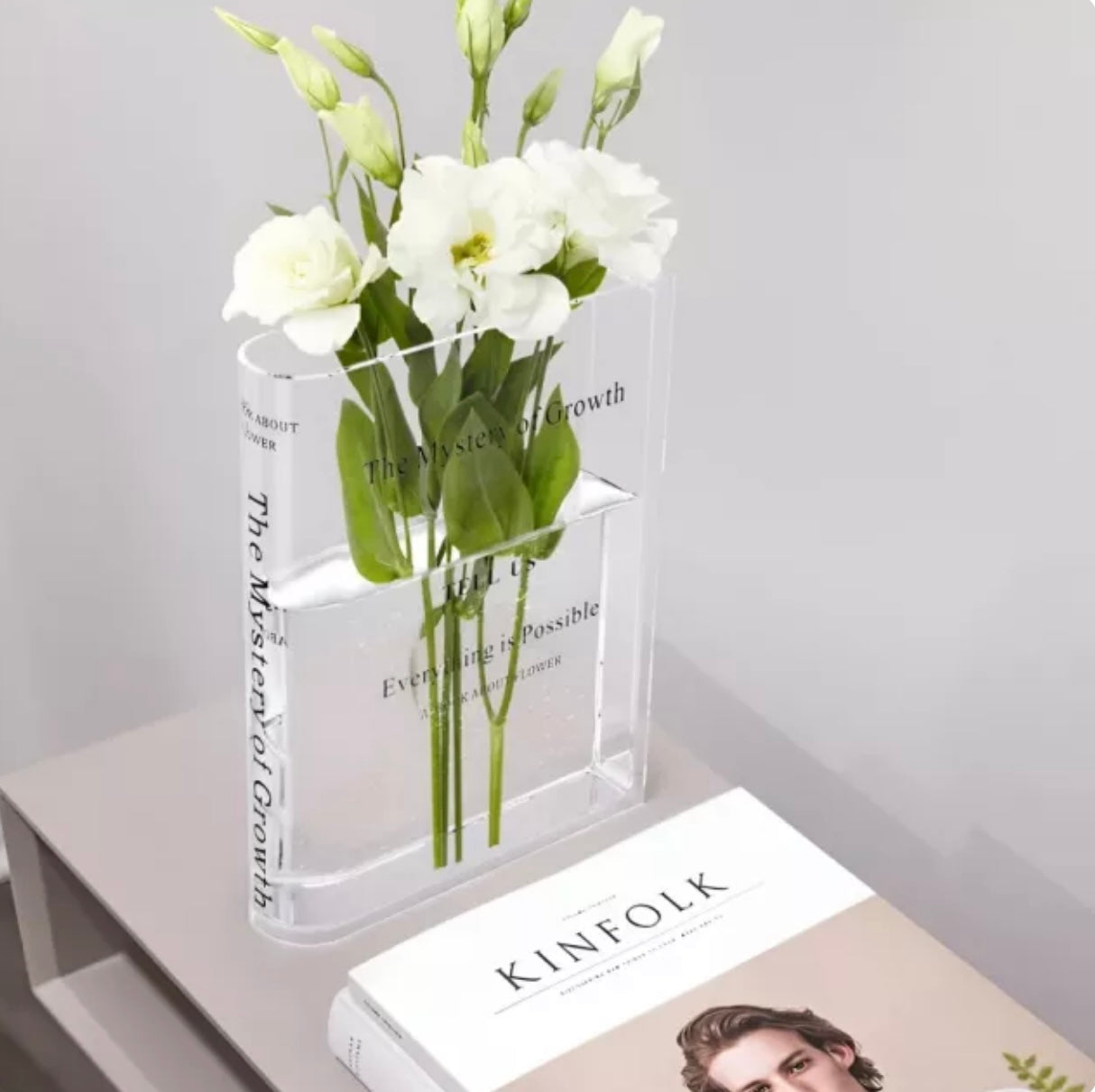 Transparent Acrylic Book Vase – Modern Decorative Flower Holder