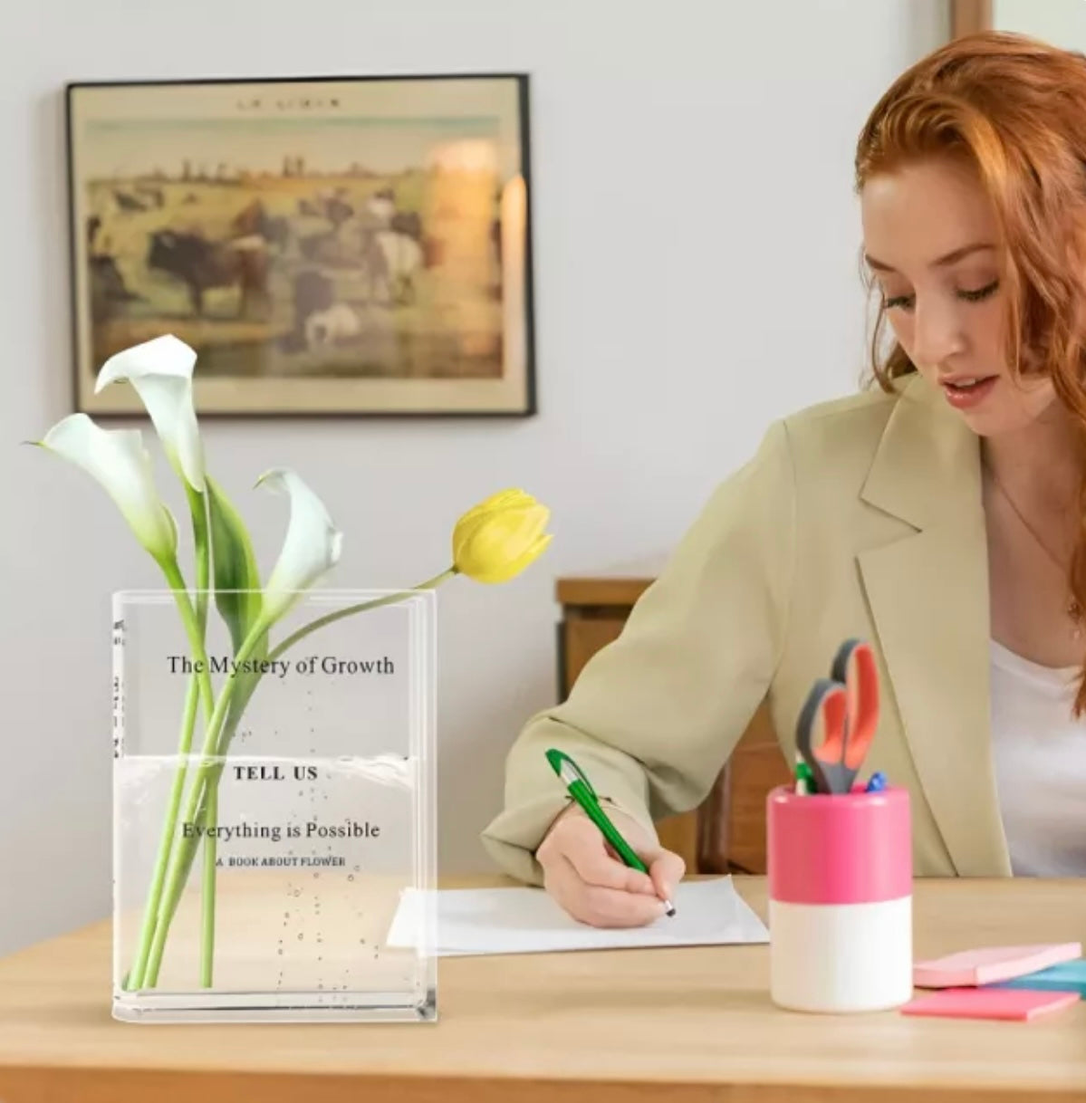 Transparent Acrylic Book Vase – Modern Decorative Flower Holder