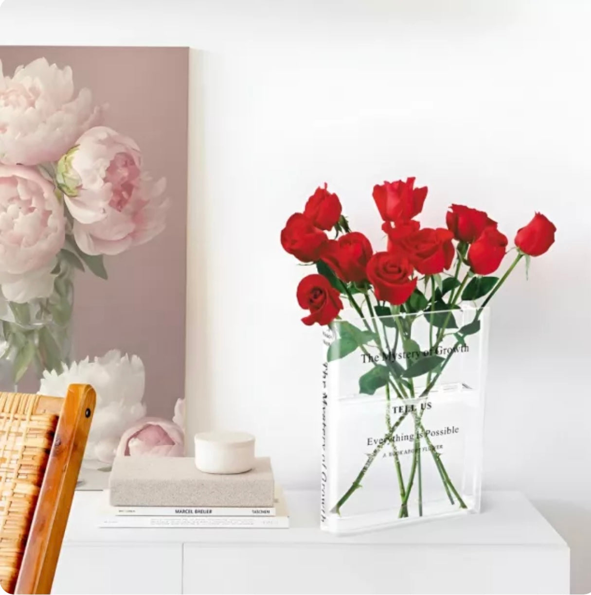 Transparent Acrylic Book Vase – Modern Decorative Flower Holder
