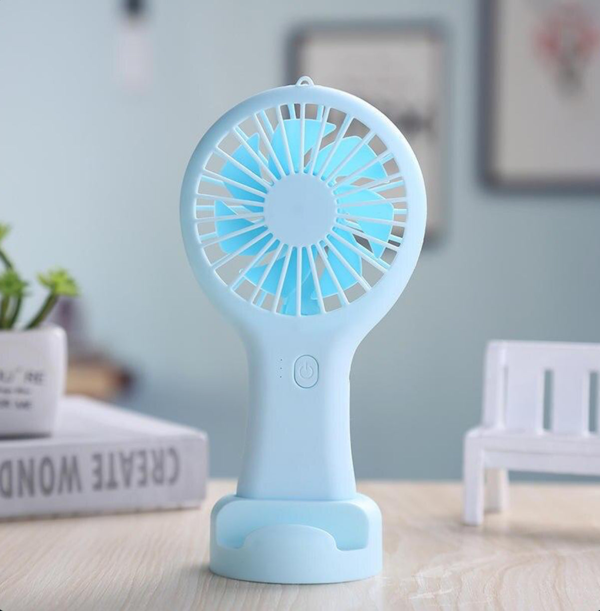 Compact USB Mini Fan – Adjustable Speeds & Quiet Cooling