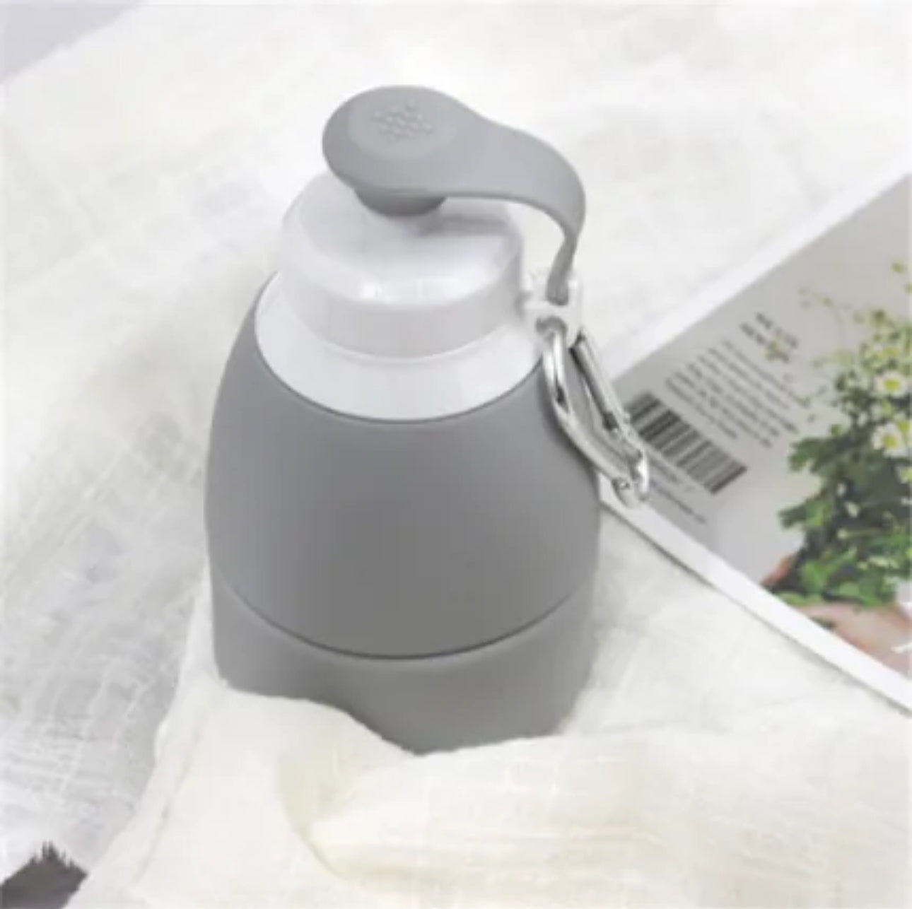 EcofloStow™ Collapsible Silicone Water Bottle – 20 oz | Eco-Friendly, BPA-Free, 7 Vibrant Colors