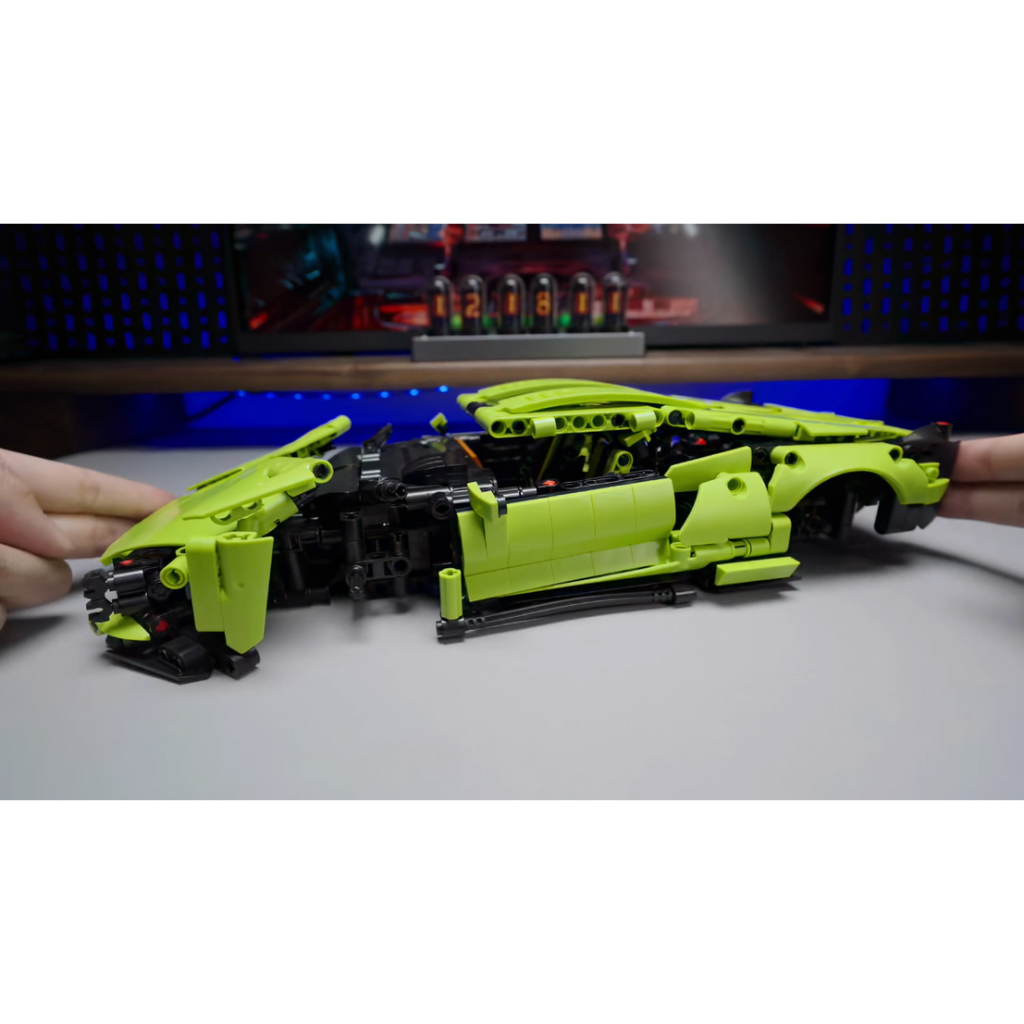 Racing Supercar Model Building Blocks Set – 1280PCS Electric Powered