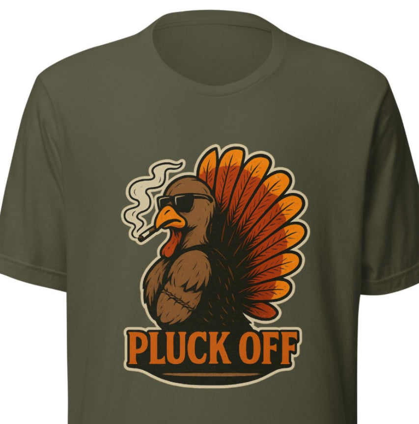Funny Thanksgiving Turkey Shirt, Pluck Off Smoking Turkey Tee, Retro Holiday Graphic T-Shirt Gift for Men: Cigar, Beer, Gym