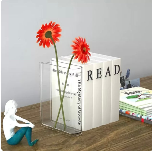 Transparent Acrylic Book Vase – Modern Decorative Flower Holder